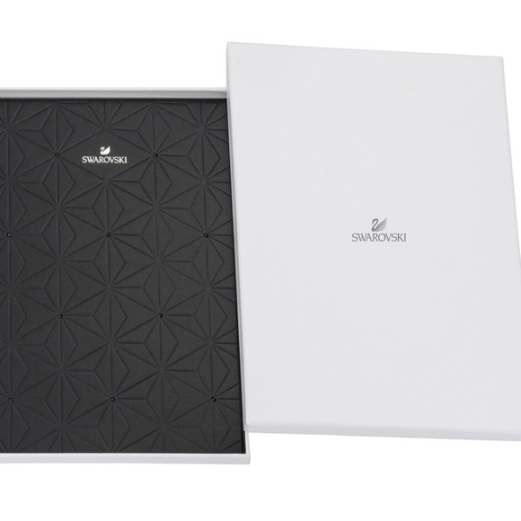 ❤️Swarovski Crystal Faceted Notebook, New in box, authentication provided - Picture 3 of 4